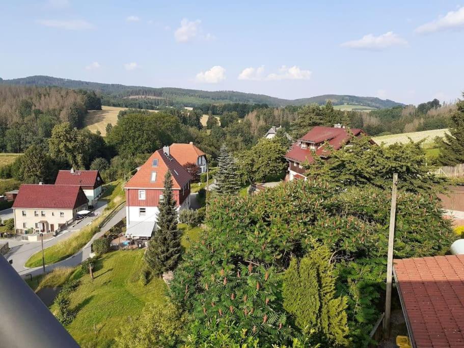 Schoene Und Ruhige Ferienwohnung In Ottendorf Зебниц Екстериор снимка